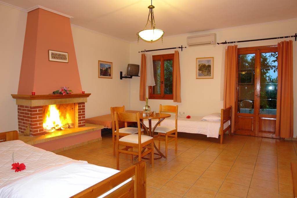 Xenonas Chrisso Hotel Delphi Room photo