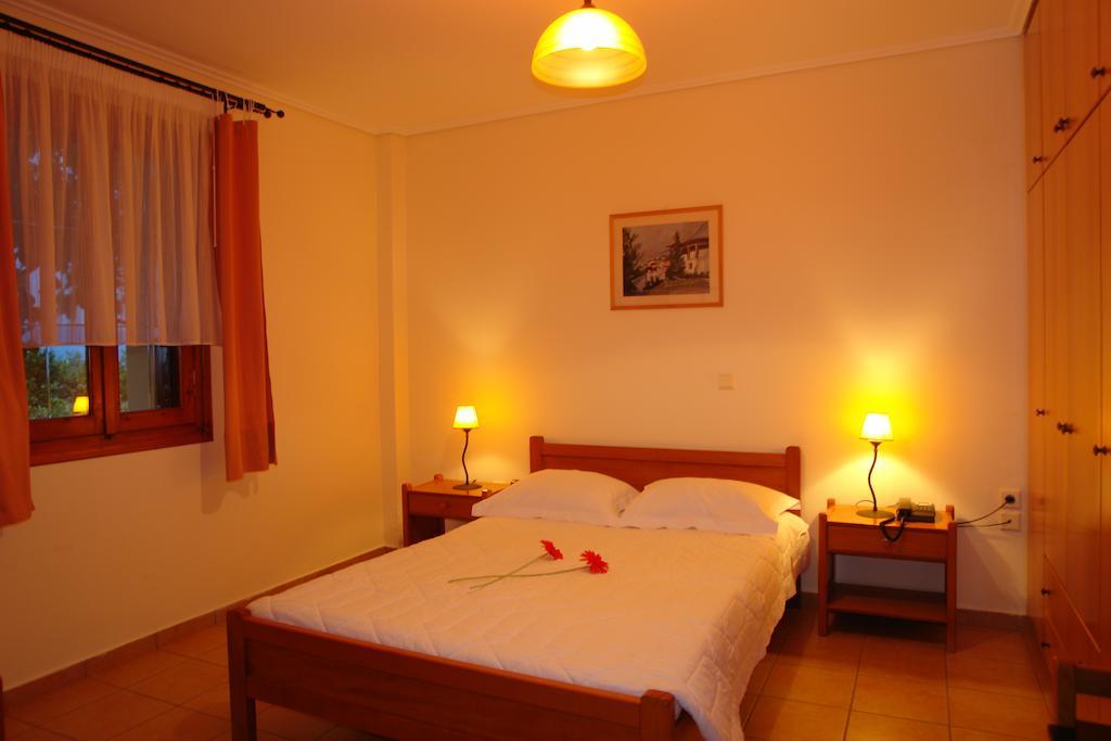 Xenonas Chrisso Hotel Delphi Room photo